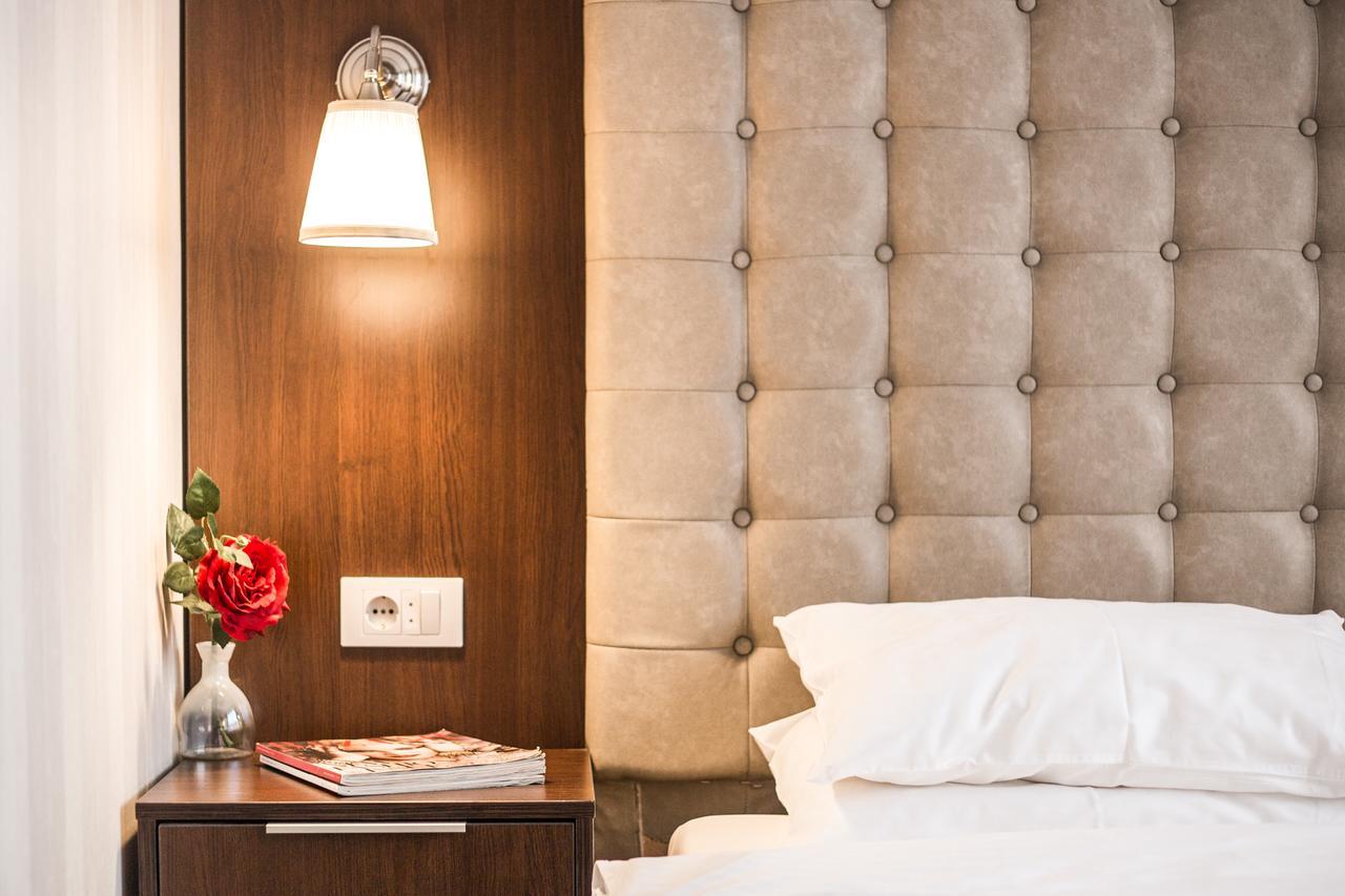 Luxury Rooms Luca And Deluca Belgrade Exterior photo